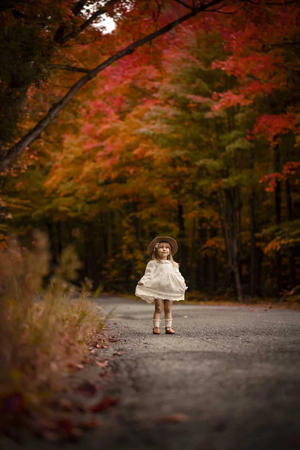Séance photo d'automne d'une petite fille à Granby — Rébecca Vandal, photographe à Granby